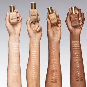 Double Wear - Stay-in-Place Longwear Matte Foundation SPF10 Double Wear - Stay-in-Place Longwear Matte Foundation SPF10